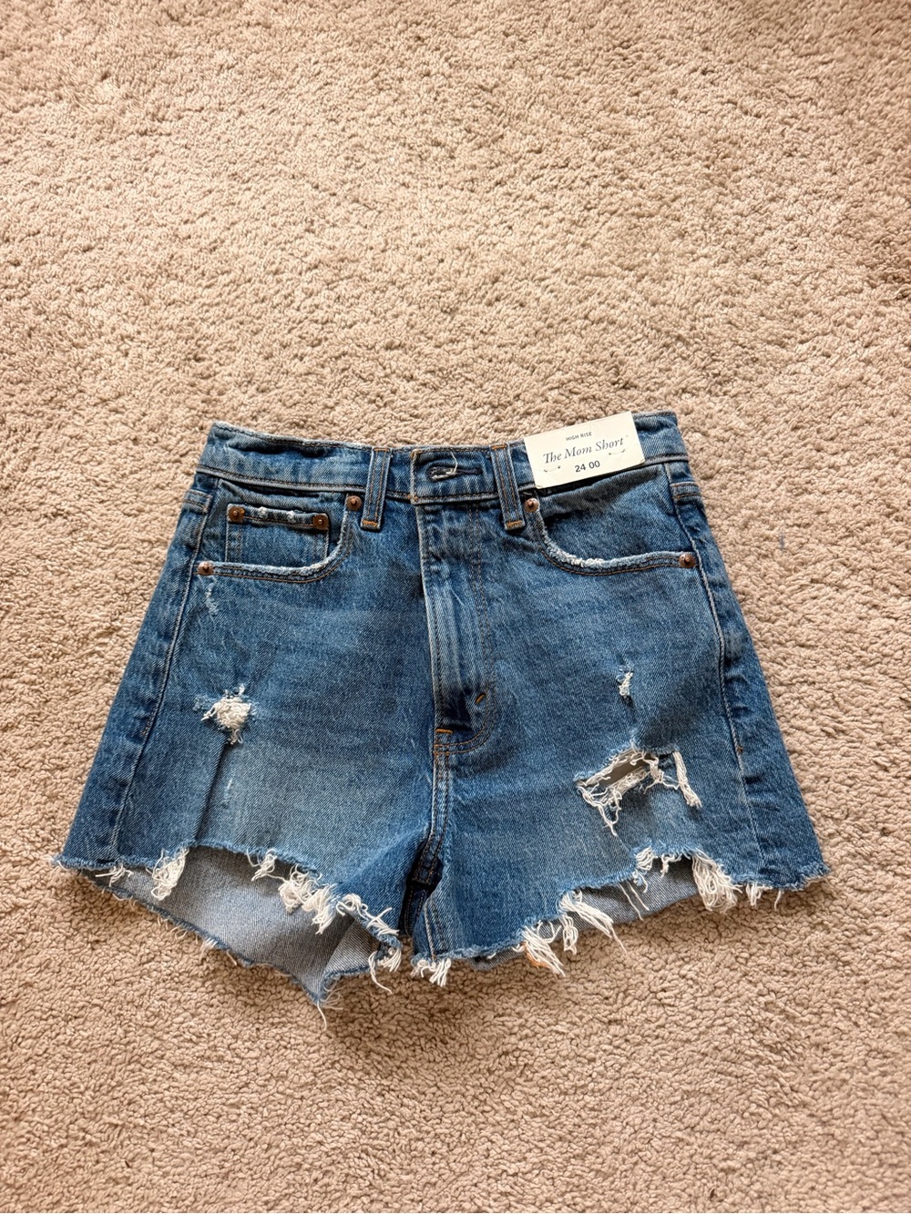 Abercrombie “The Mom Short”